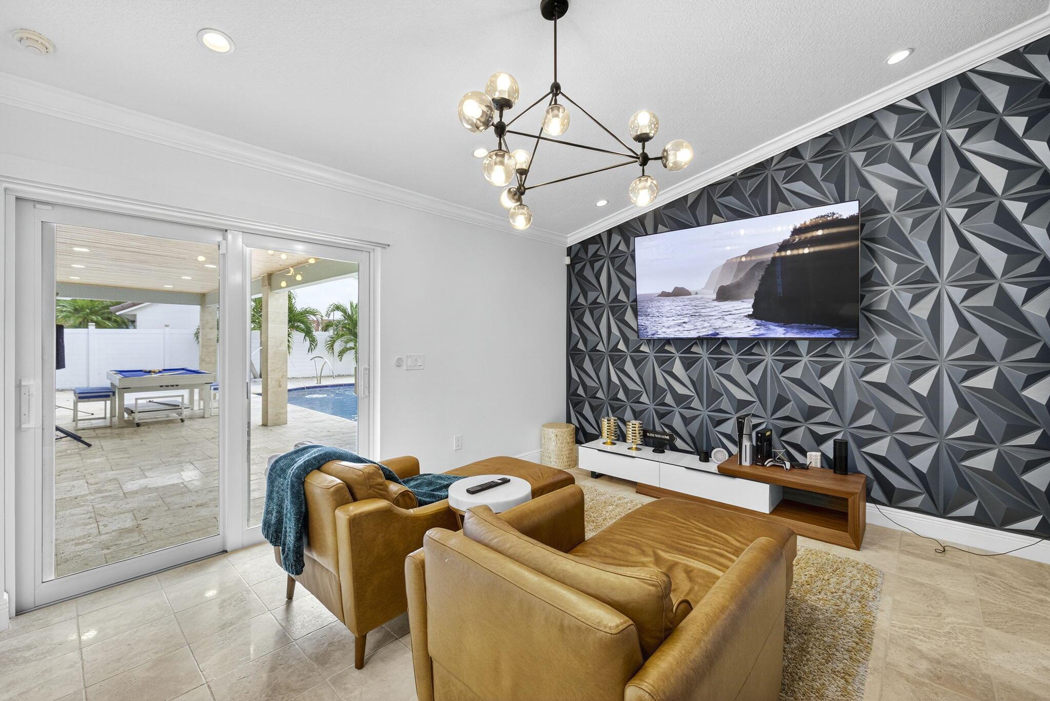 HARBOUR LANDING - Residential