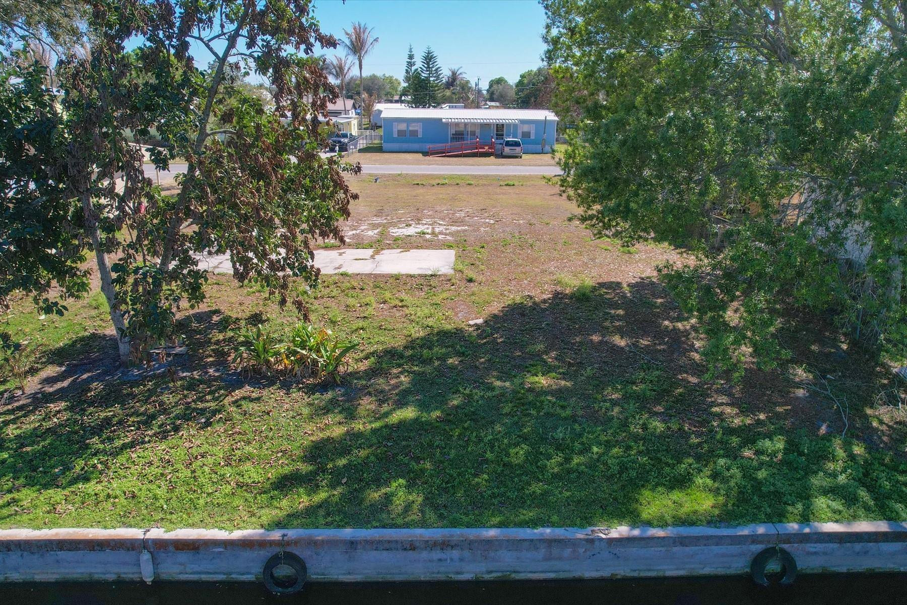 Treasure Island Un 08 - Land