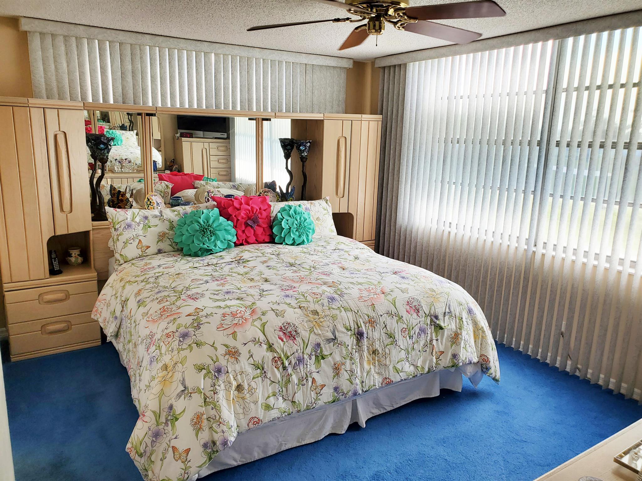 11 OF PALM SPRINGS 2 COND - Residential Lease