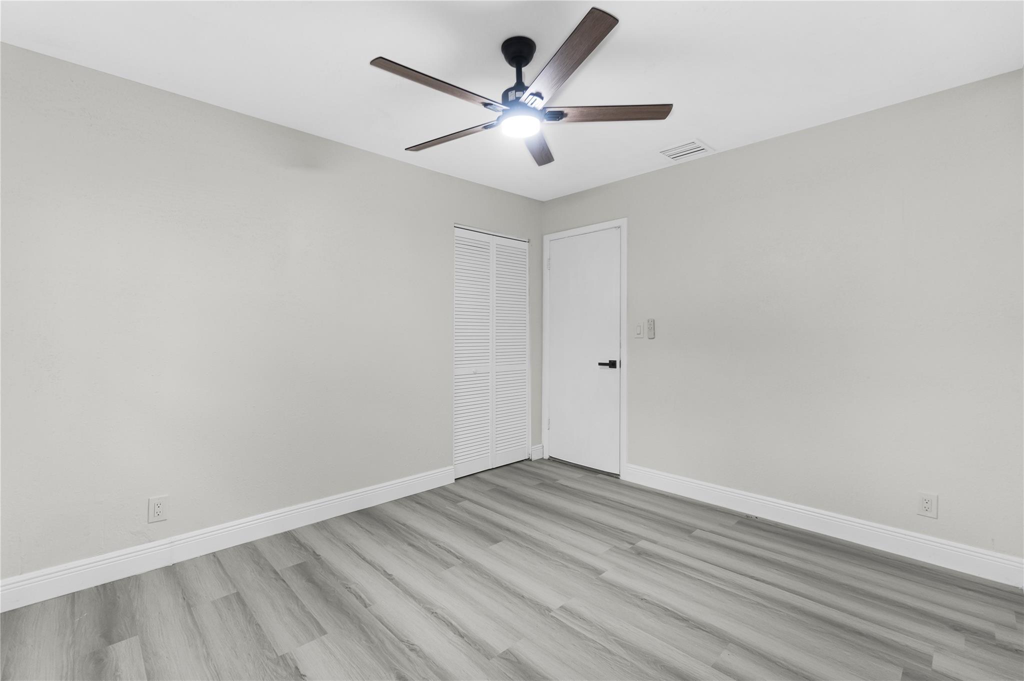 Flair Sub 3 51-39 B - Residential