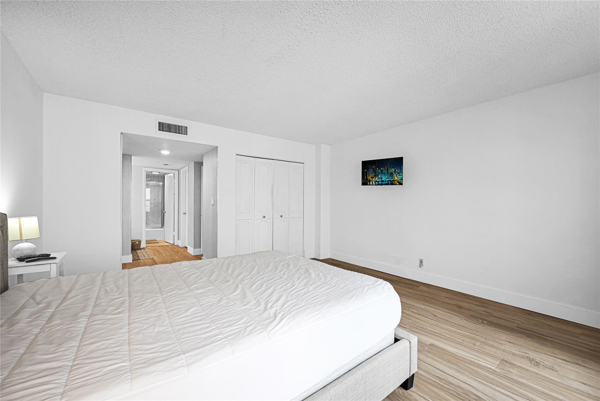 Playa Del Mar Condo - Residential Lease