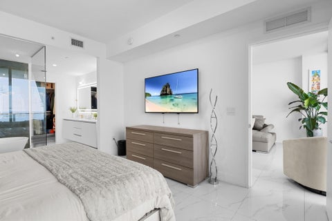 Tiny photo for 700 NE 24TH Street #4304, Miami, FL 33137 (MLS # B26090923)