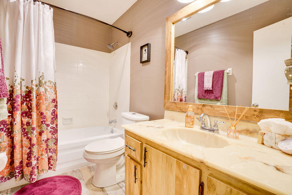 TIERRA VERDE CONDO 09 - Residential