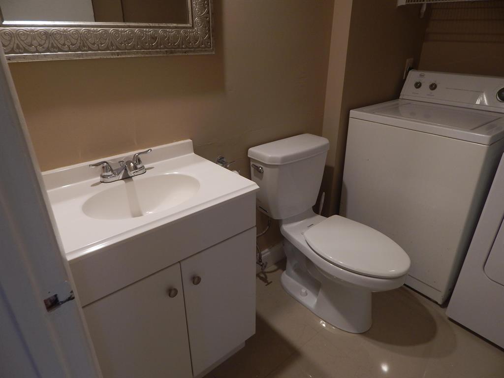 VILLAGE OF SANDALWOOD LAKES 3 - Residential Lease