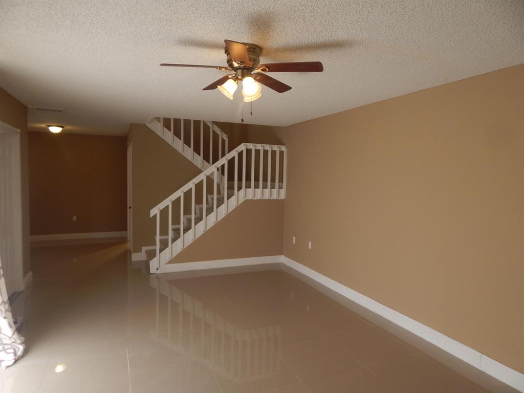 VILLAGE OF SANDALWOOD LAKES 3 - Residential Lease