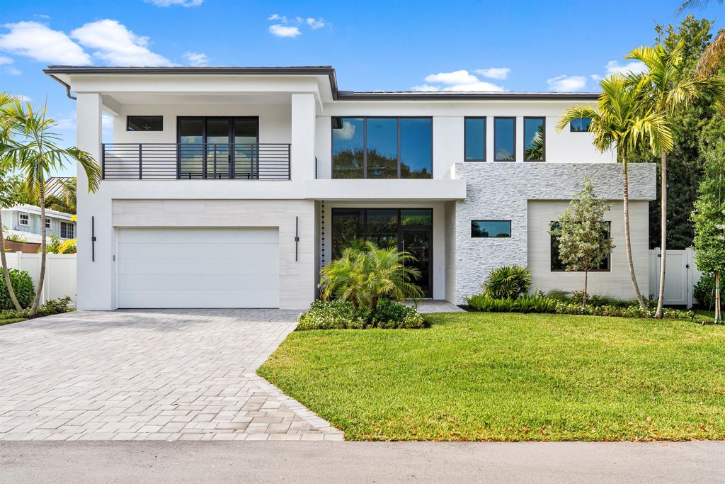 Photo of 1408 Pine Lane, Delray Beach, FL 33444 (MLS # R11165354)