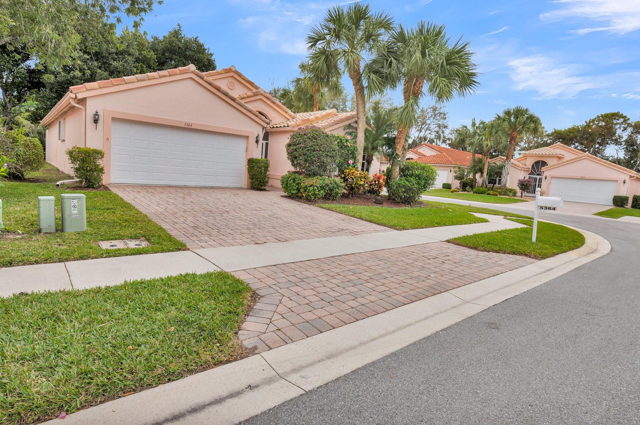 Cascade Lakes - Residential