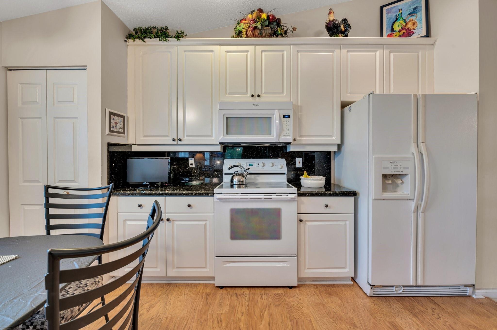 Cascade Lakes - Residential