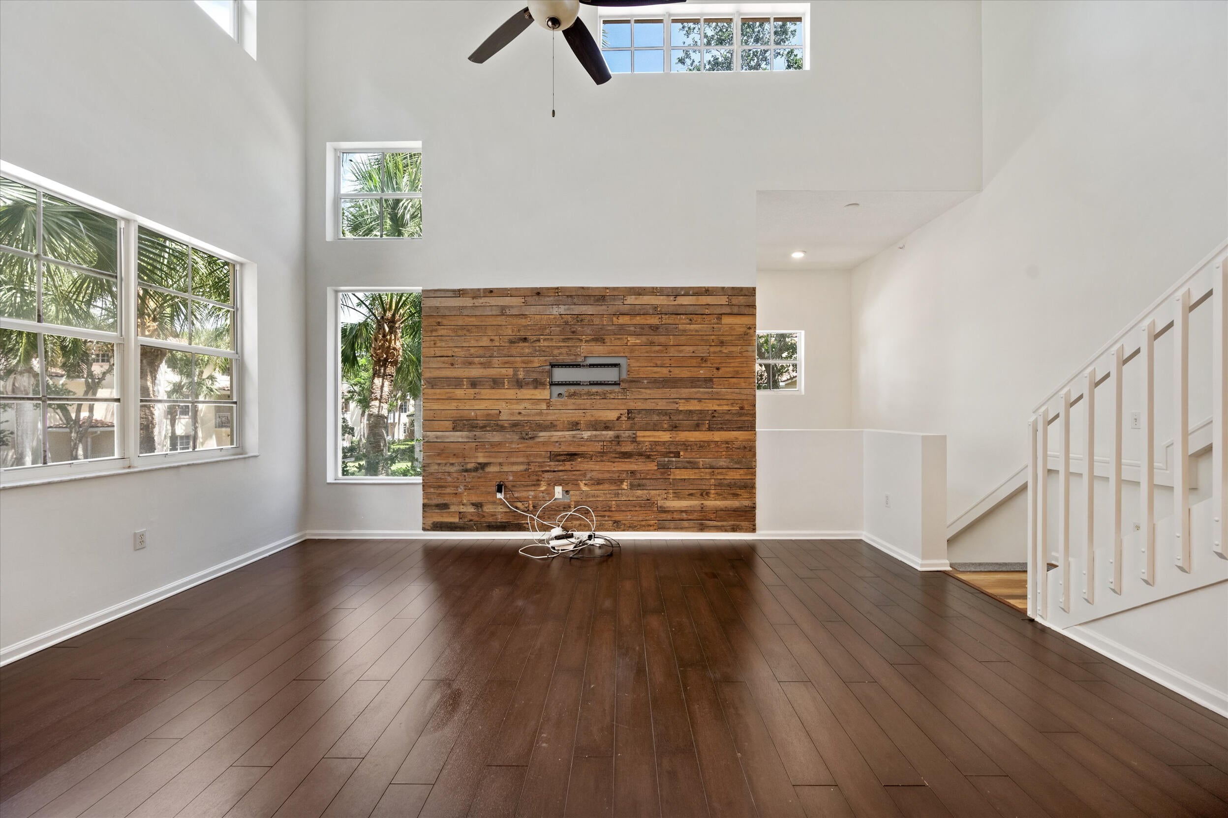 4822 Chancellor Drive 23