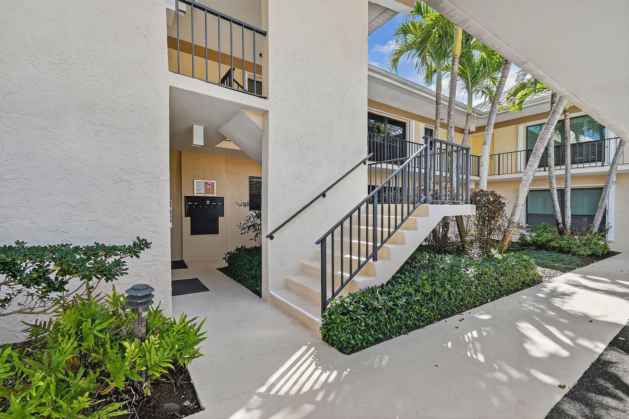 4 SE Turtle Creek Drive B