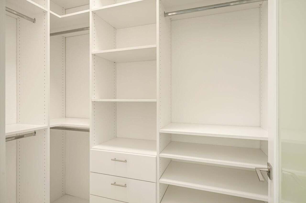 Courtside - Residential