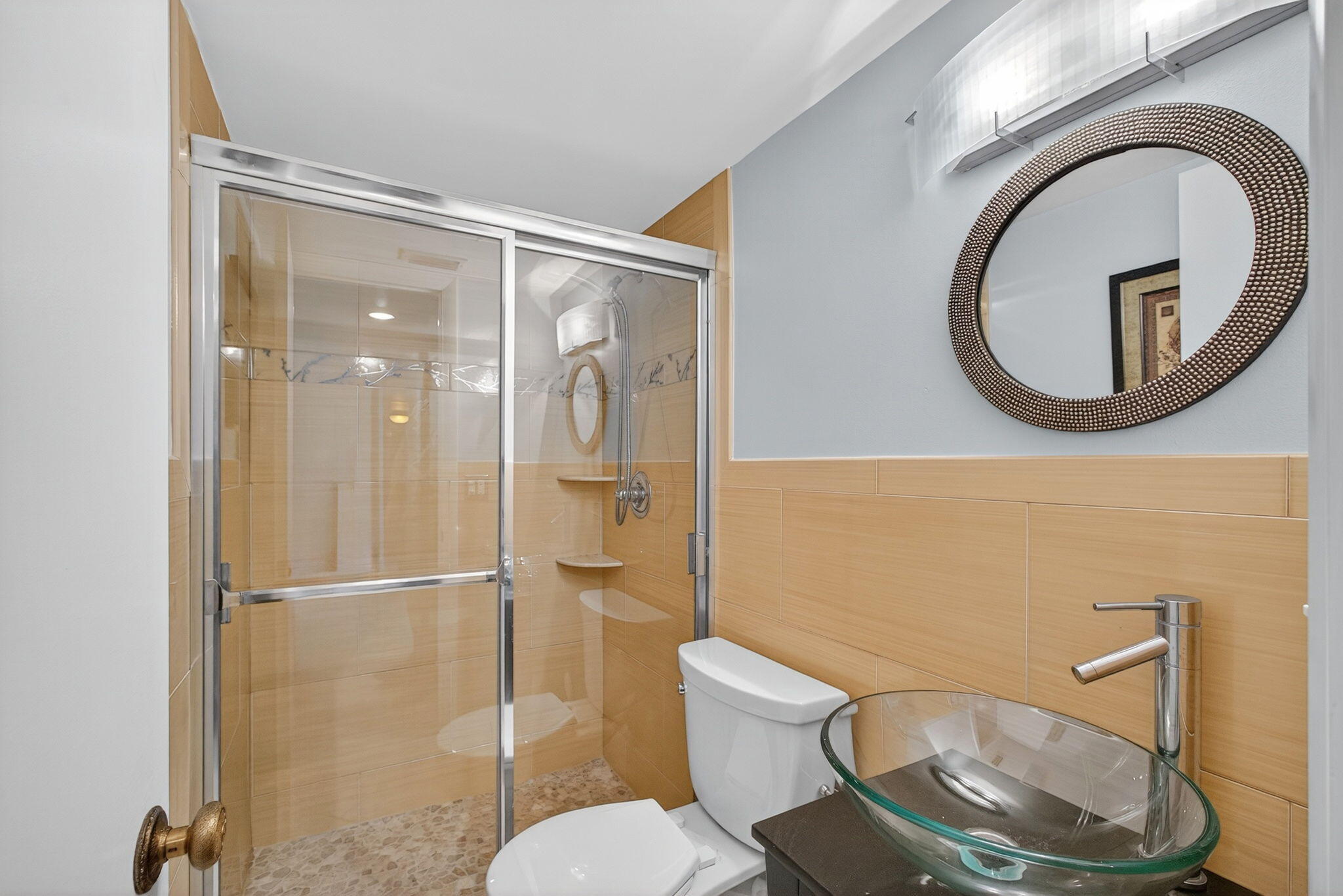 COURTYARD CONDO - Residential