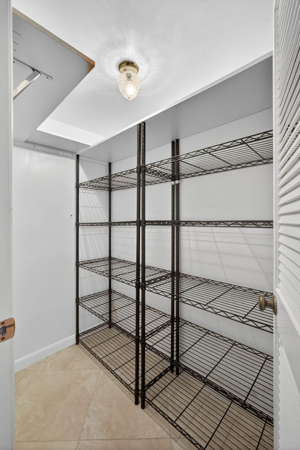 COURTYARD CONDO - Residential