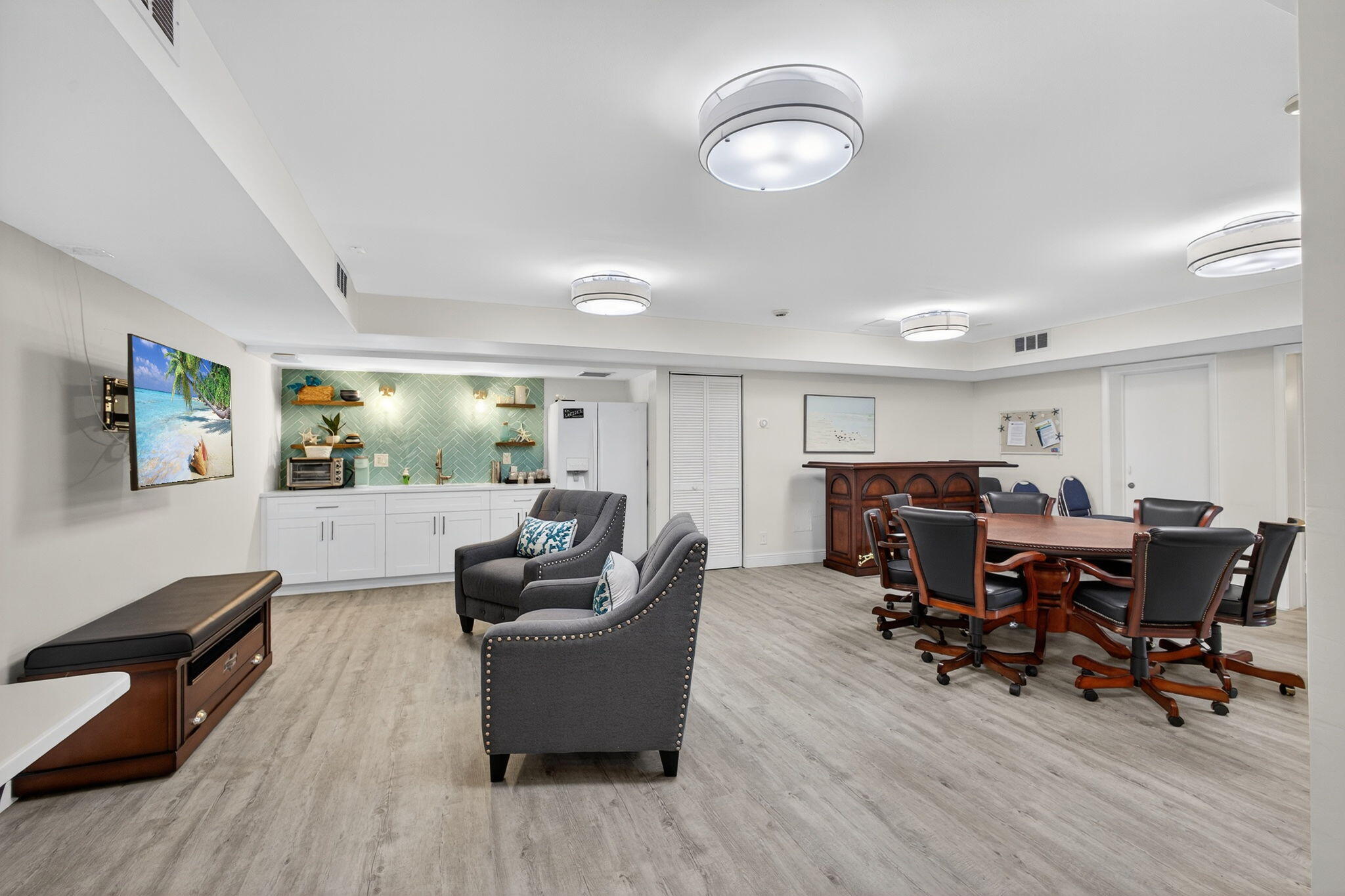 COURTYARD CONDO - Residential