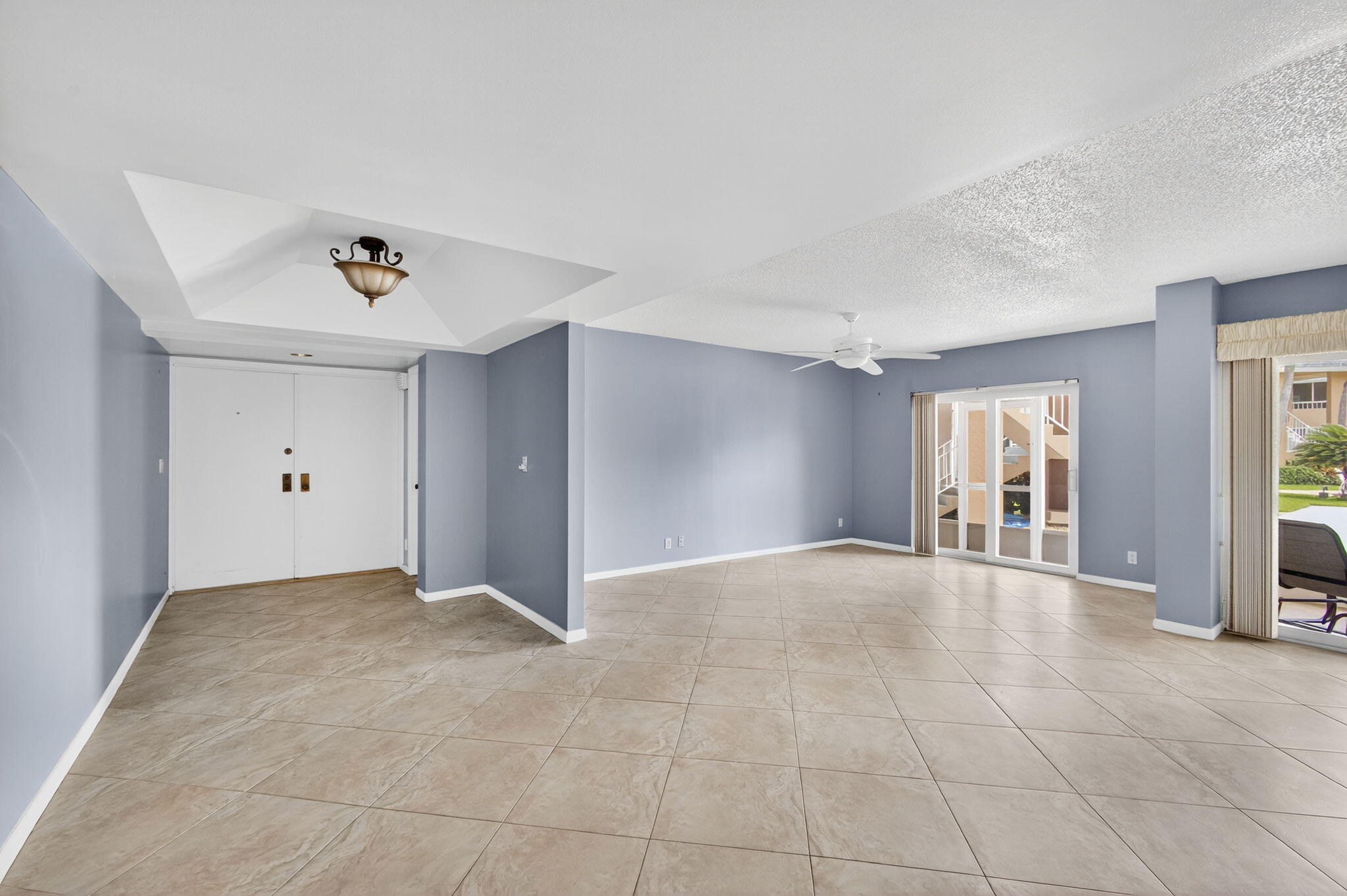 COURTYARD CONDO - Residential