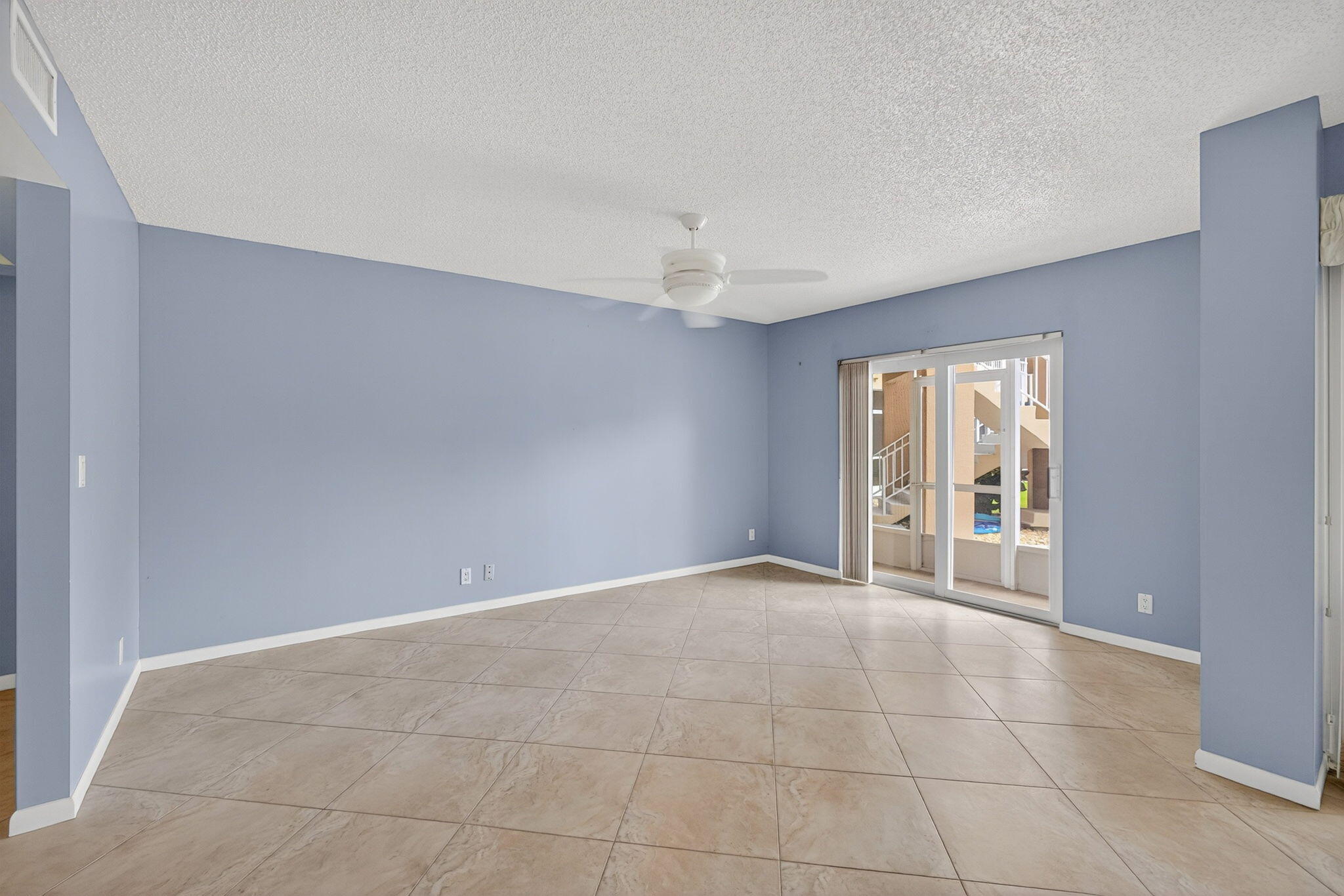 COURTYARD CONDO - Residential