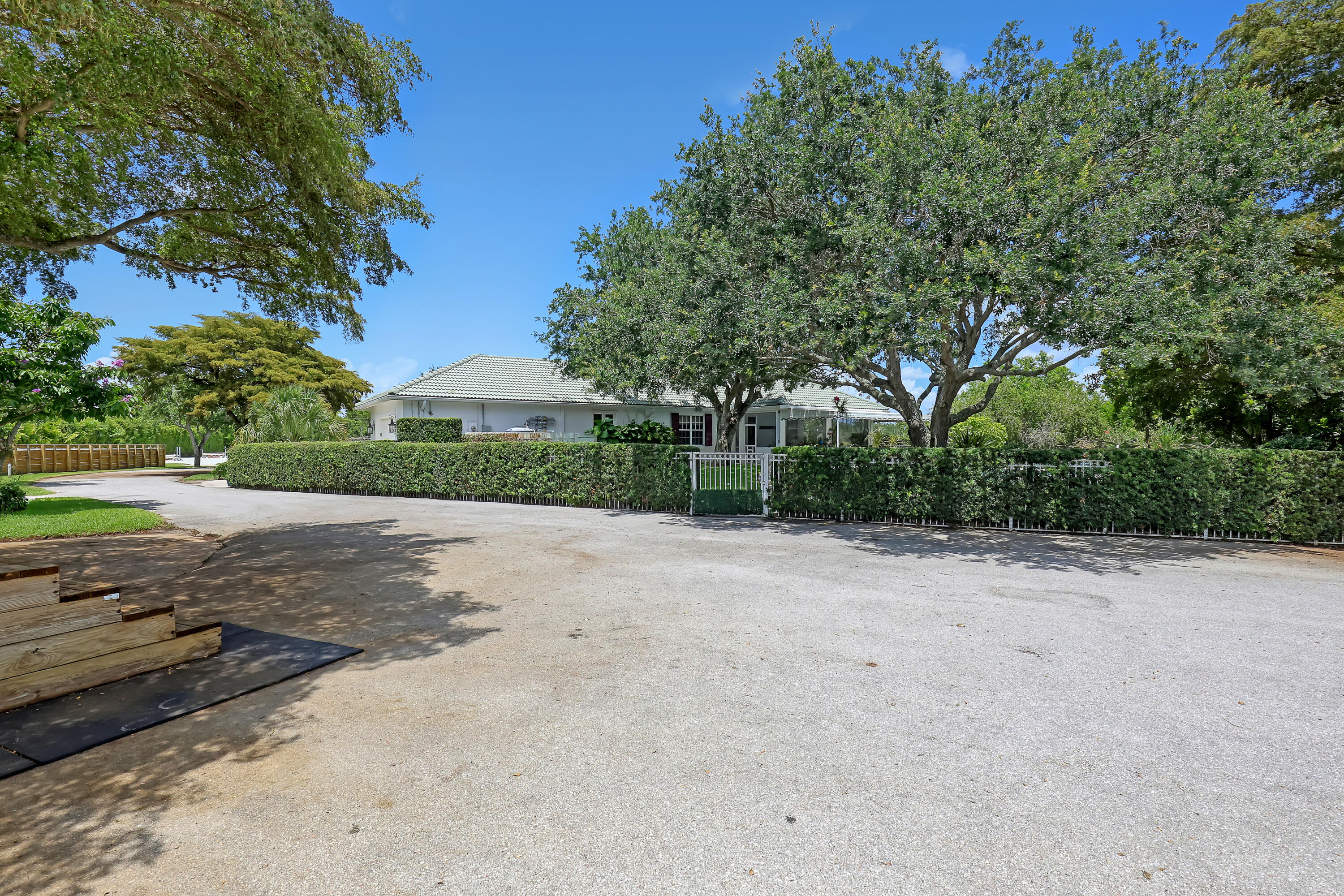 Palm Beach Point - Residential