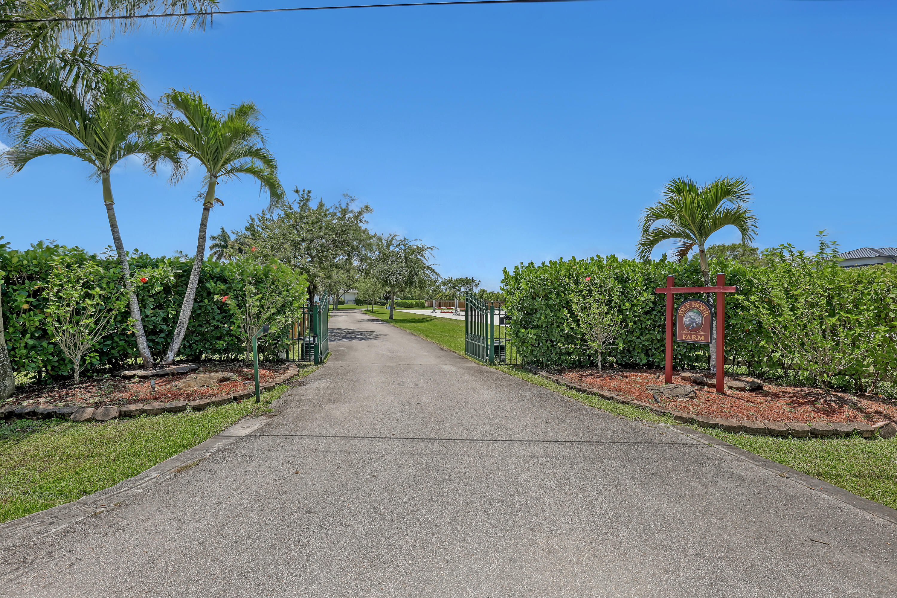 Palm Beach Point - Residential