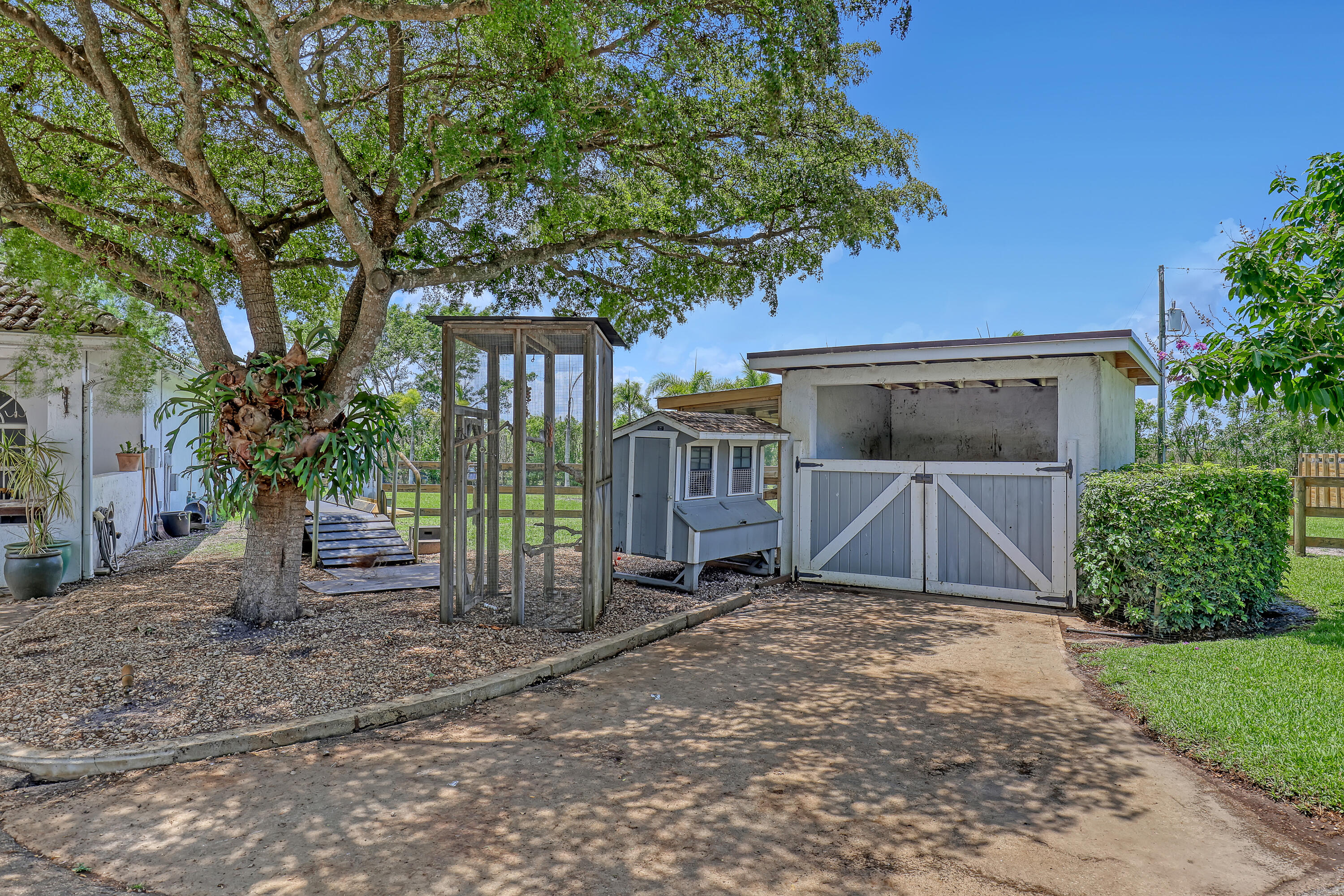 Palm Beach Point - Residential