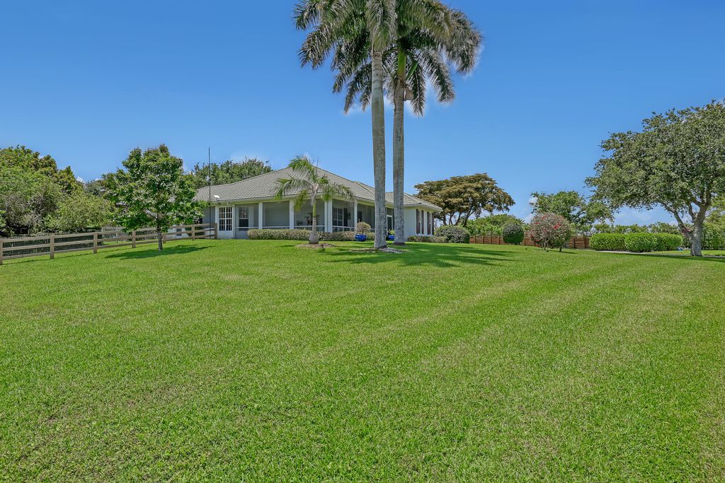 Photo of 15560 S 46th Ln Lane S, Wellington, FL 33414 (MLS # B26030557)