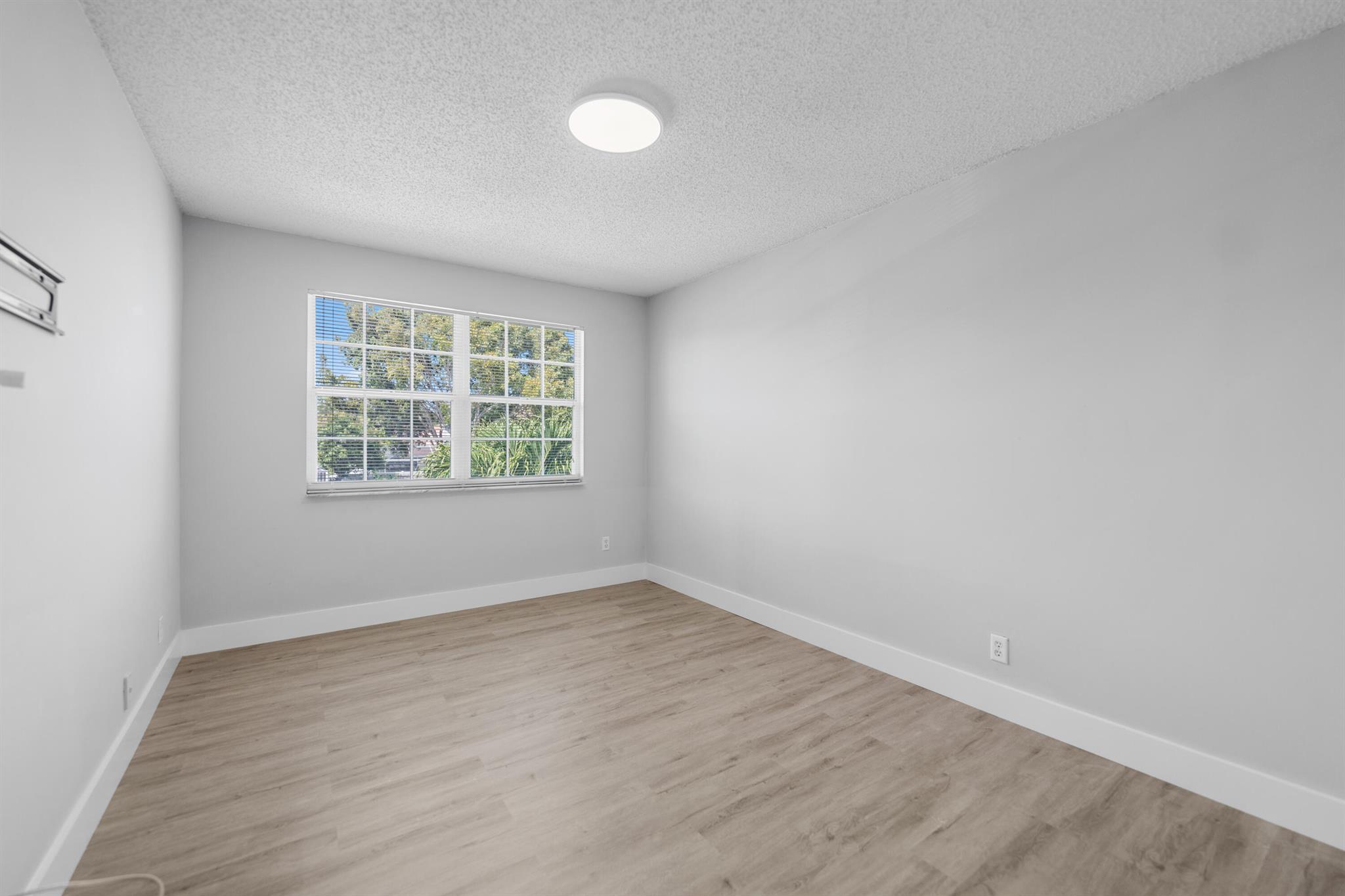 Symphony at Lakes At Boca Raton - Residential Lease