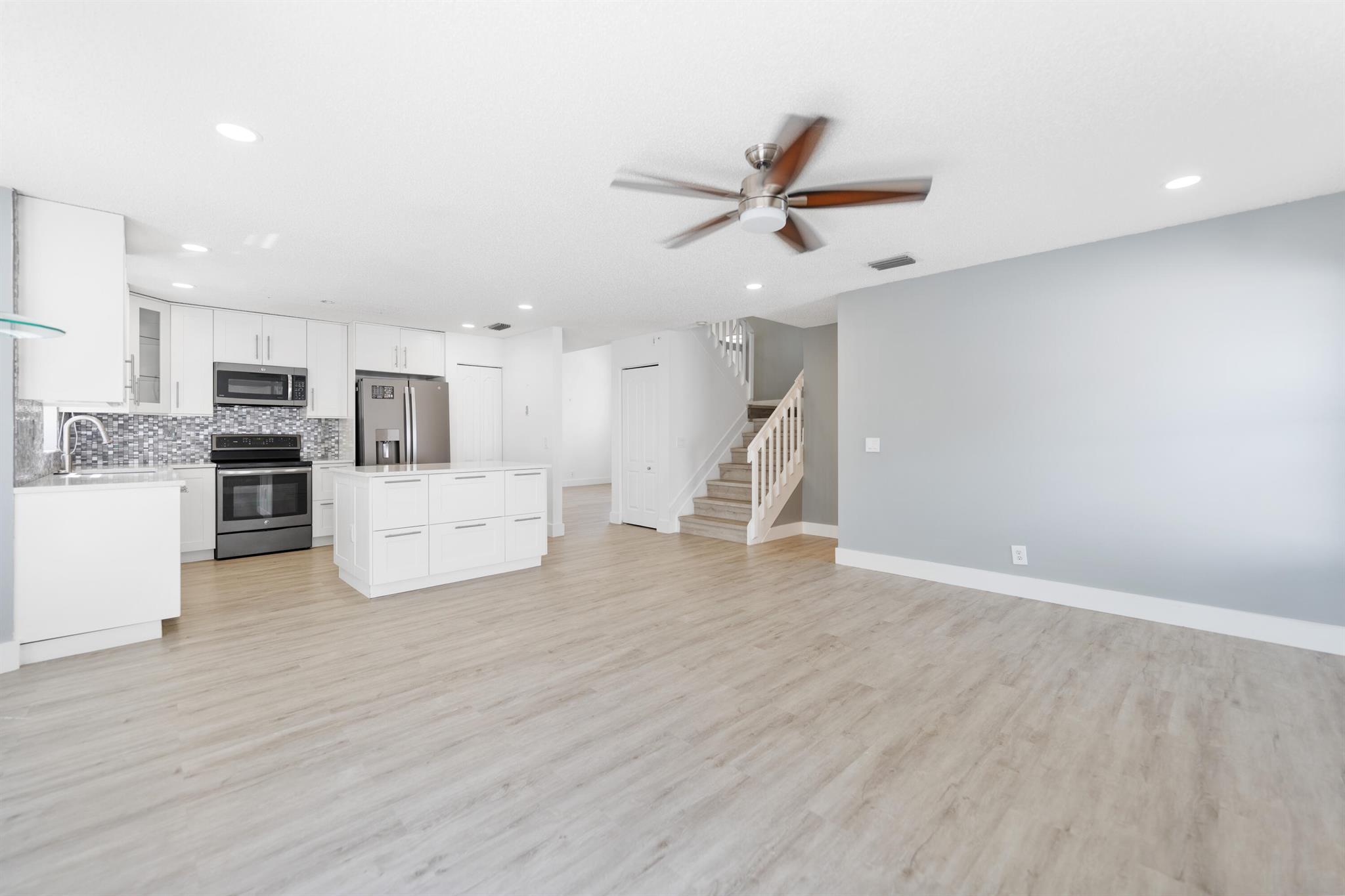 Symphony at Lakes At Boca Raton - Residential Lease