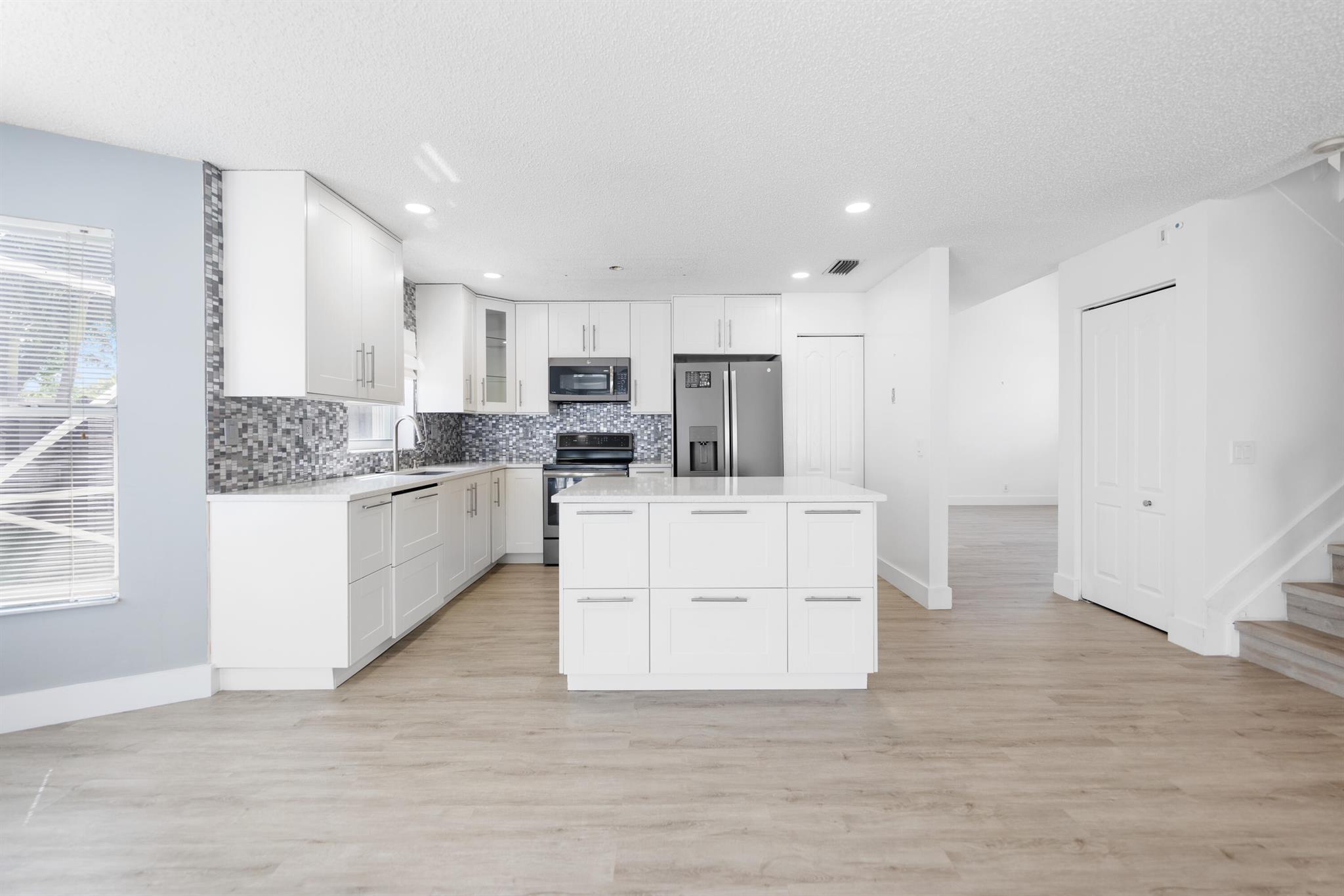 10970 Crescendo Circle