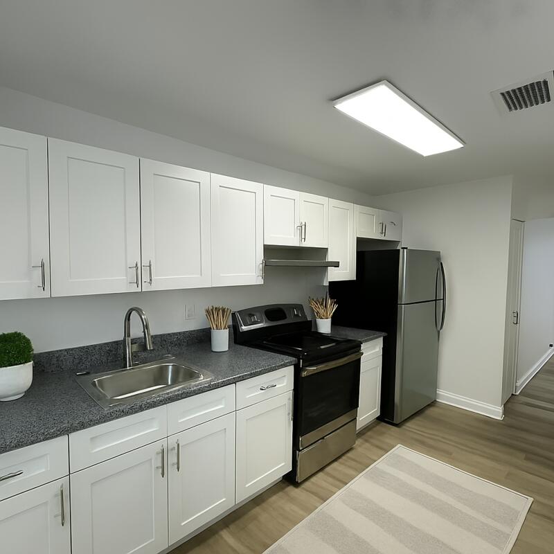 BOULEVARD ESTATES - Residential Lease