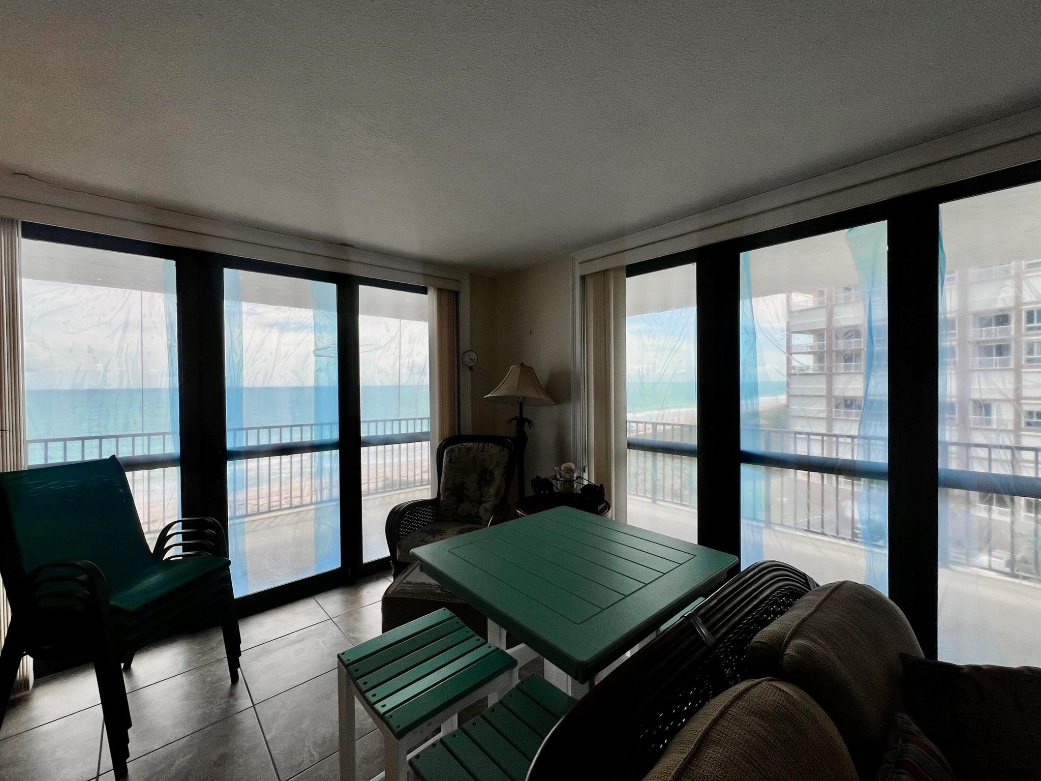 4200 N Highway A1a 716