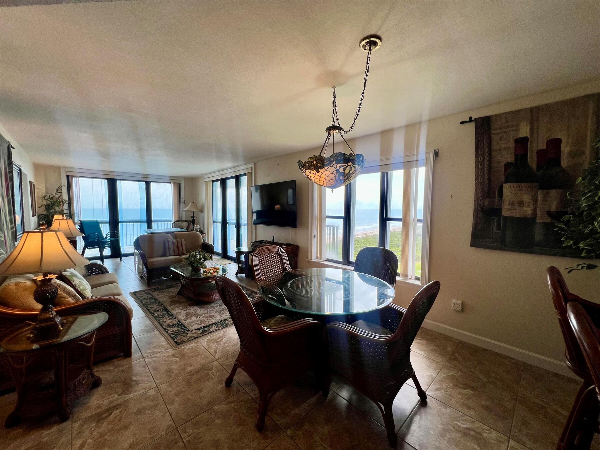 4200 N Highway A1a 716