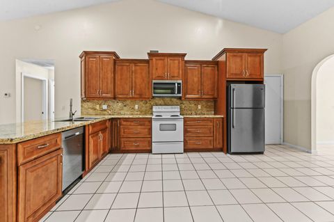 Tiny photo for 18377 Fresh Lake Way, Boca Raton, FL 33498 (MLS # B26031055)