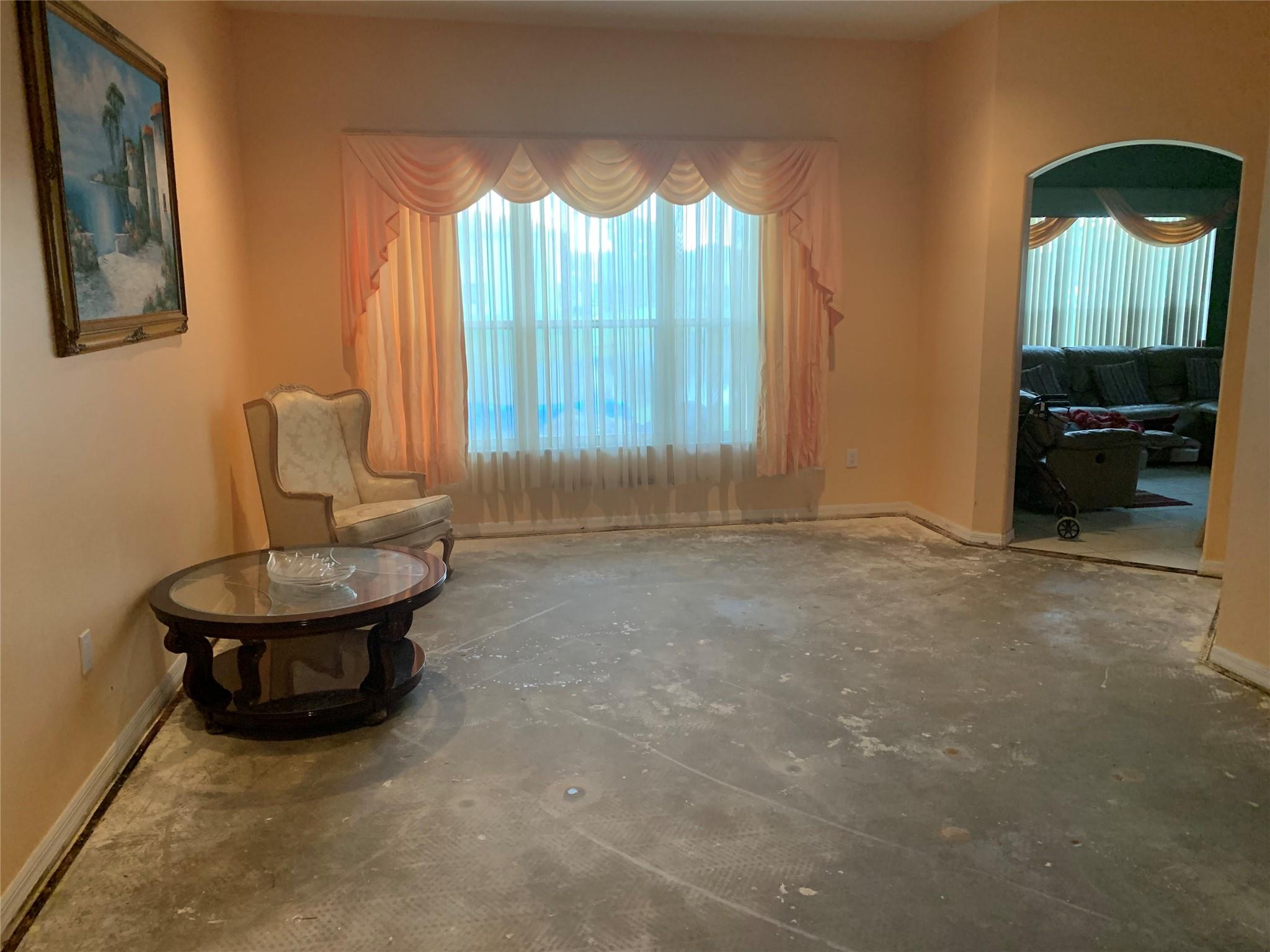 Windsor Palms 160-17 B - Residential