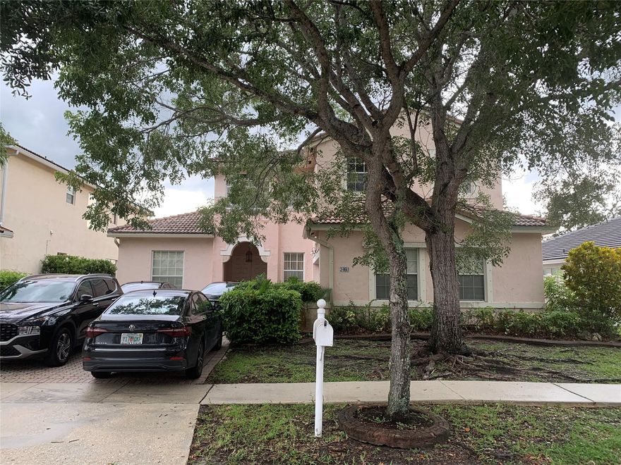Motivated Seller. Great waterfront single family home in the highly desirable neighborhood of Windsor Palms located in Miramar. OUTSTANDING OPPORTUNITY. Priced UNDER recent area sales! 1,885 sq ft. LARGER than 46% of nearby homes. 5 B 3.5B / 2 car garage .Huge 3,746 sq ft under air with 50 ' approx of lake frontage. Room for a pool/hurricane shutters. 1 Bedroom plus Bonus room or 6th B/ 1.5 Baths downstairs. SPACIOUS eat in Kitchen, Family Room ,Living and Formal Dining Room. Large bedrooms with extra large Master Bedroom with sitting room. Needs TLC . Tremendous built in equity.  Will not last long! Make this your dream home. Sold As Is. OK to lease. No assess per Property Management