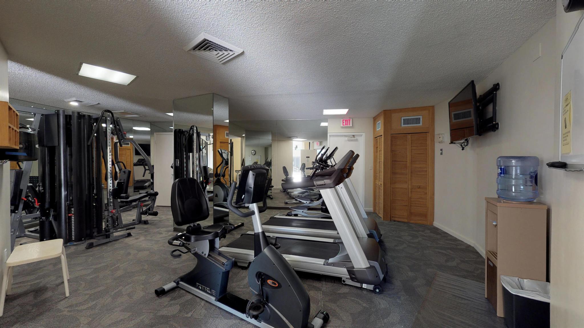 PHOENIX TOWERS CONDO - Residential Lease