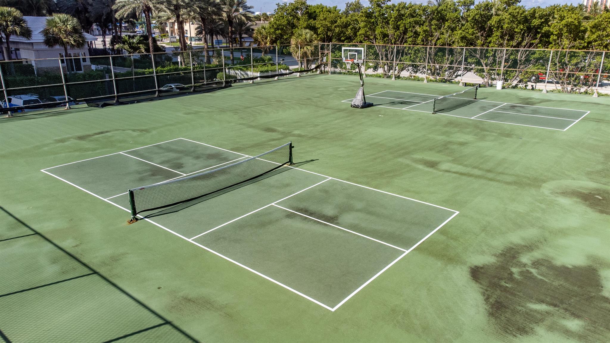 PHOENIX TOWERS CONDO - Residential Lease