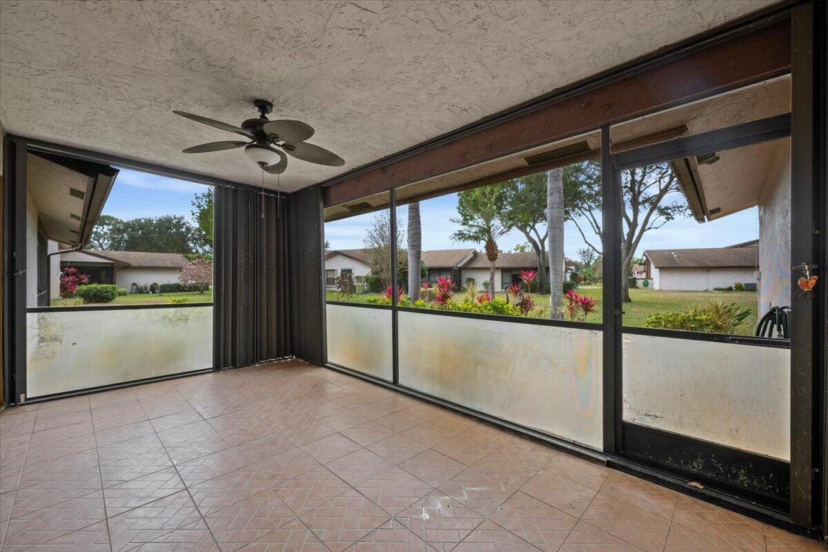 VILLAGES OF WOODLAKE 1 - Residential