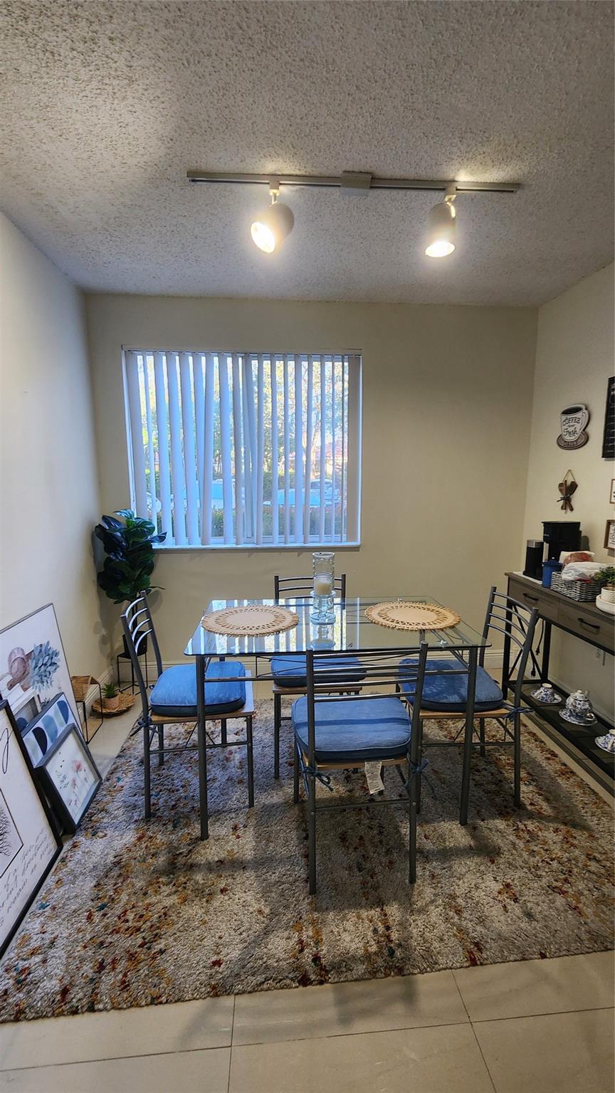 Riviera Palms Condo - Residential Lease