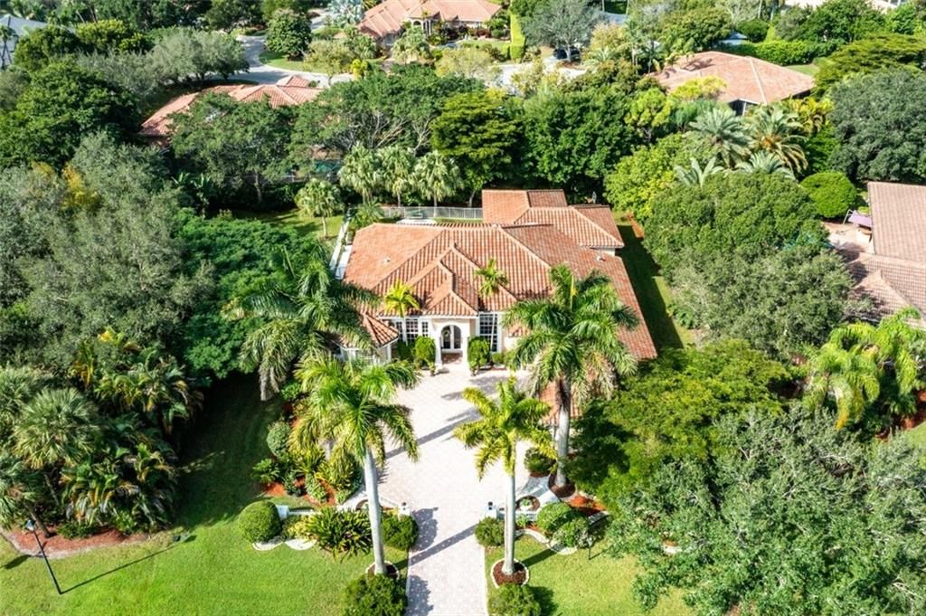 Photo of 6203 NW 82nd Dr, Parkland, FL 33067 (MLS # F10306567)