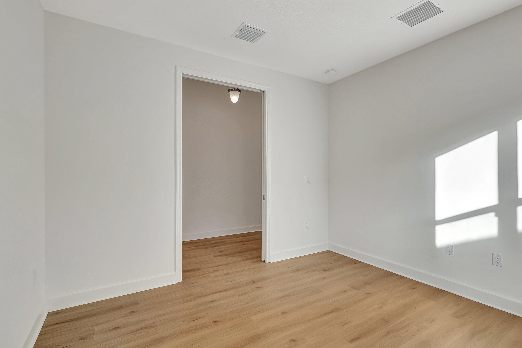 Riverland Valencia Walk - Residential Lease