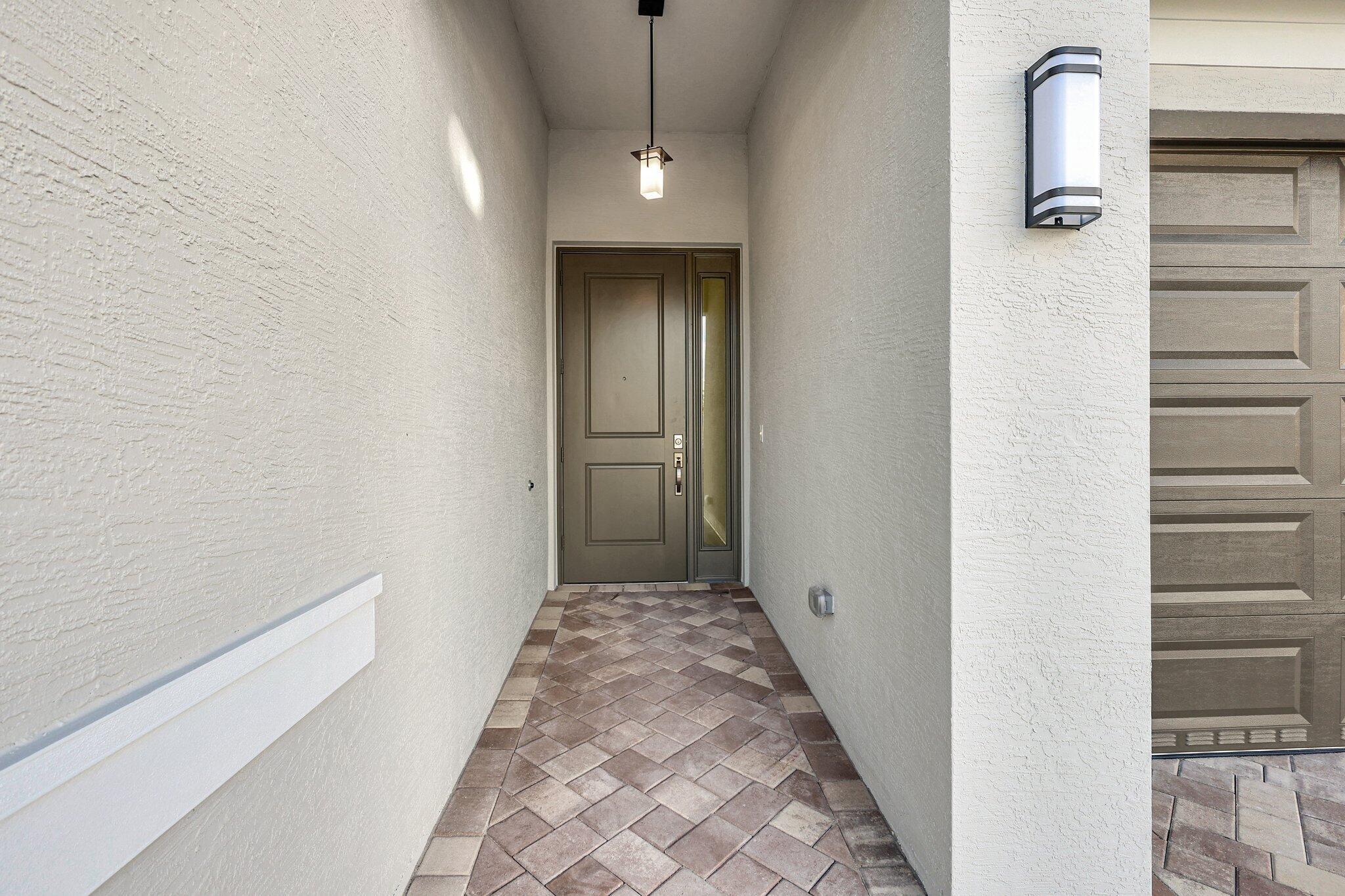 Riverland Valencia Walk - Residential Lease