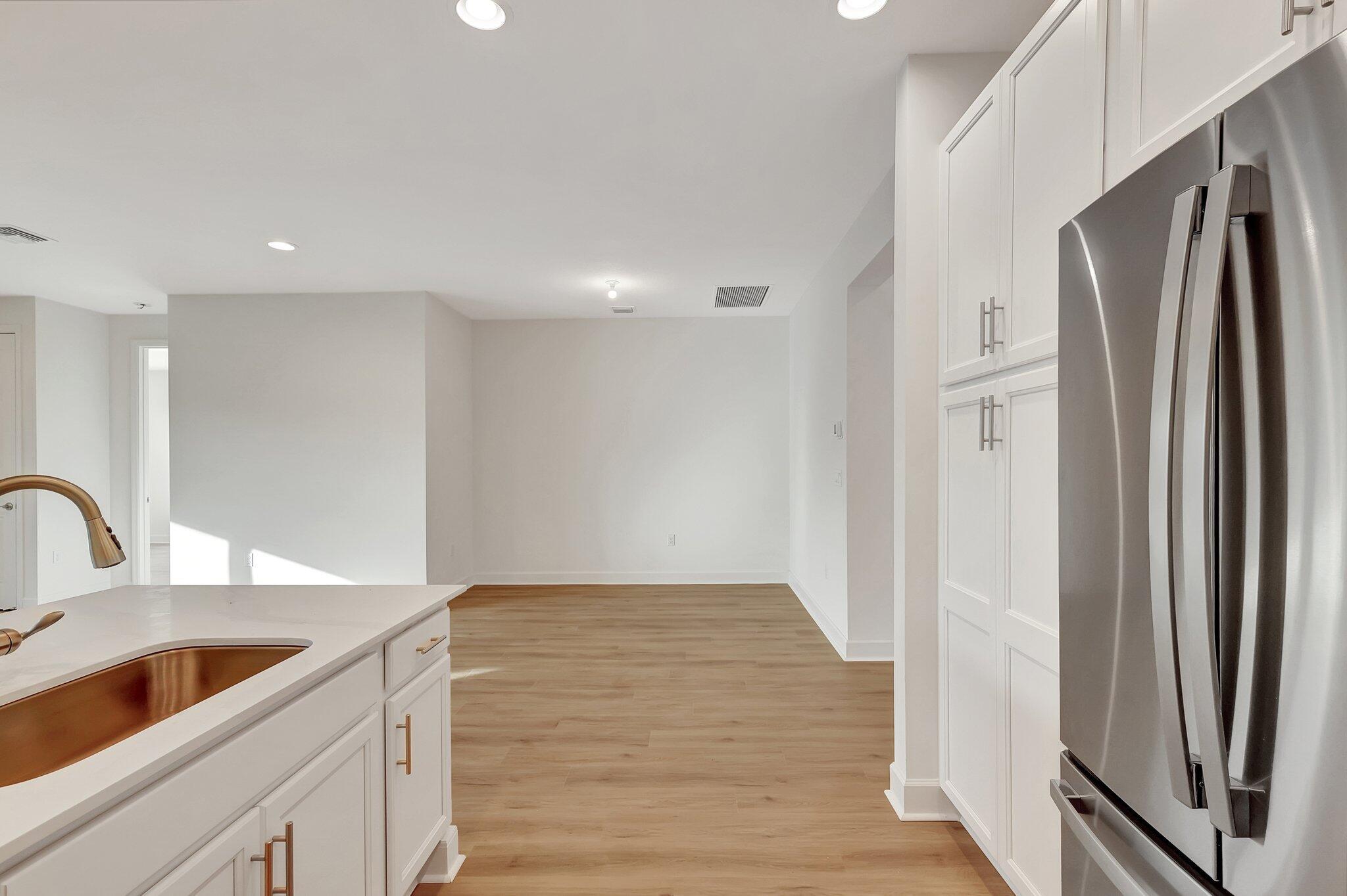 Riverland Valencia Walk - Residential Lease