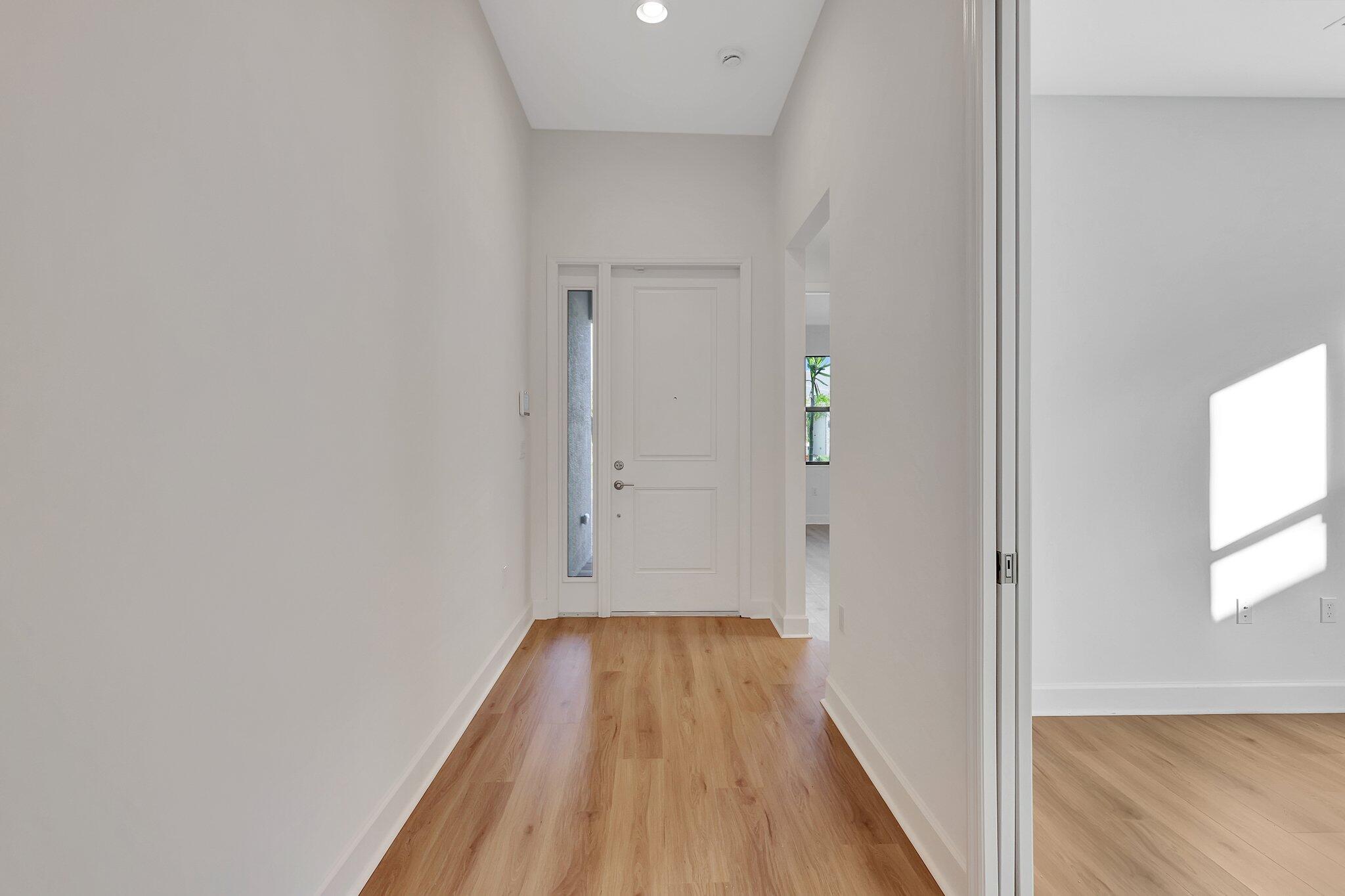 Riverland Valencia Walk - Residential Lease