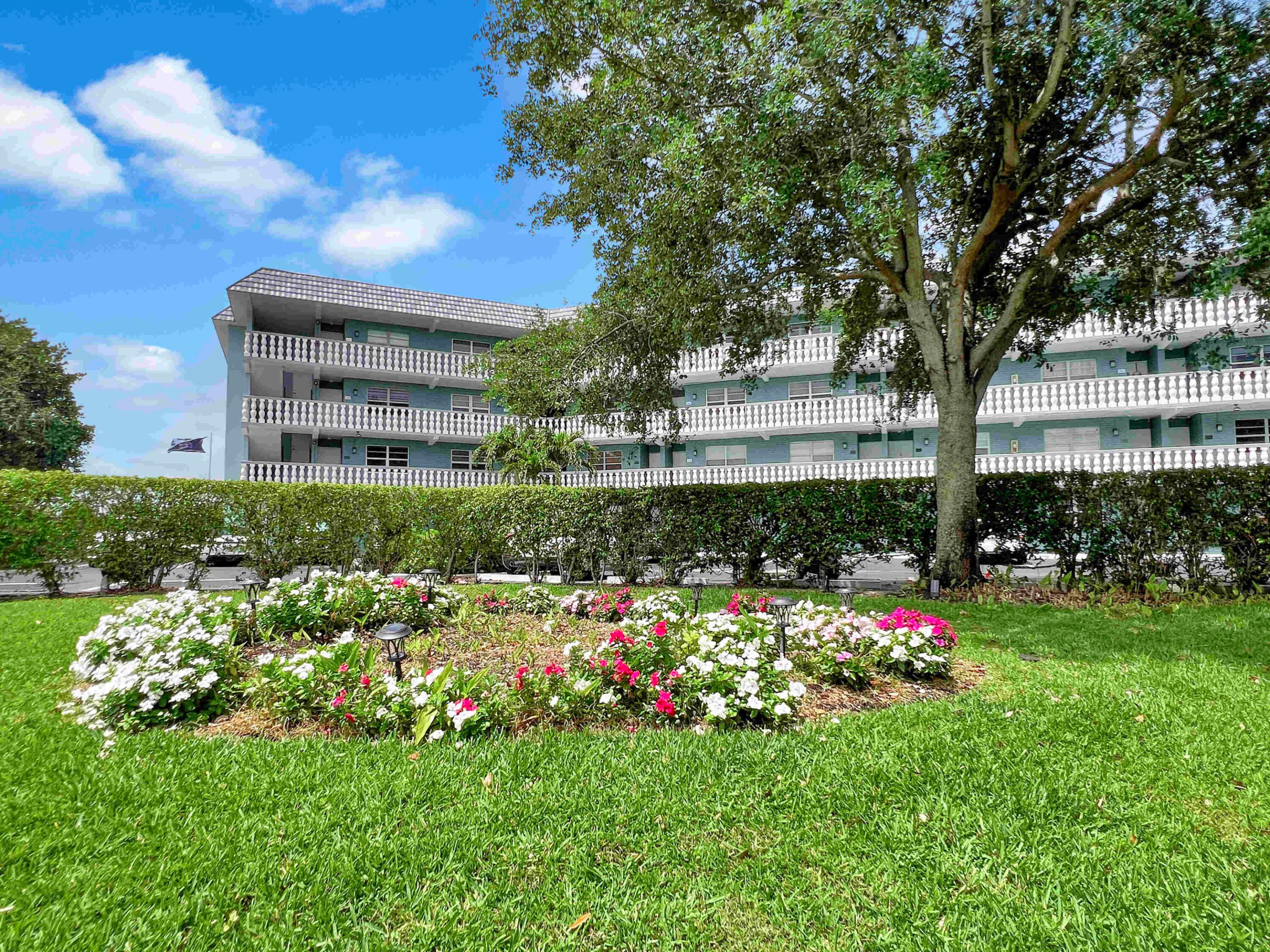 CAMELOT SHORES CONDO - Residential