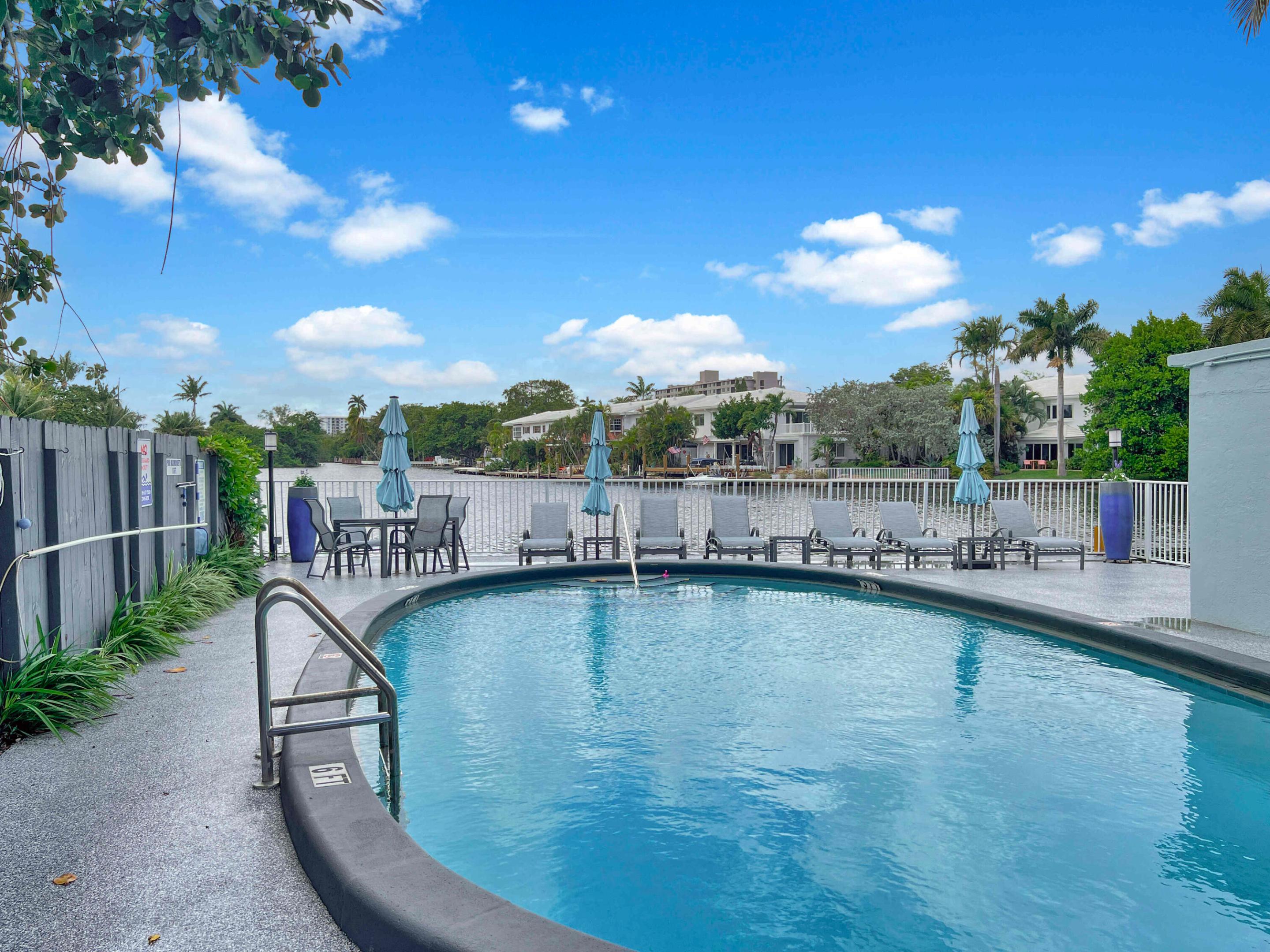 CAMELOT SHORES CONDO - Residential