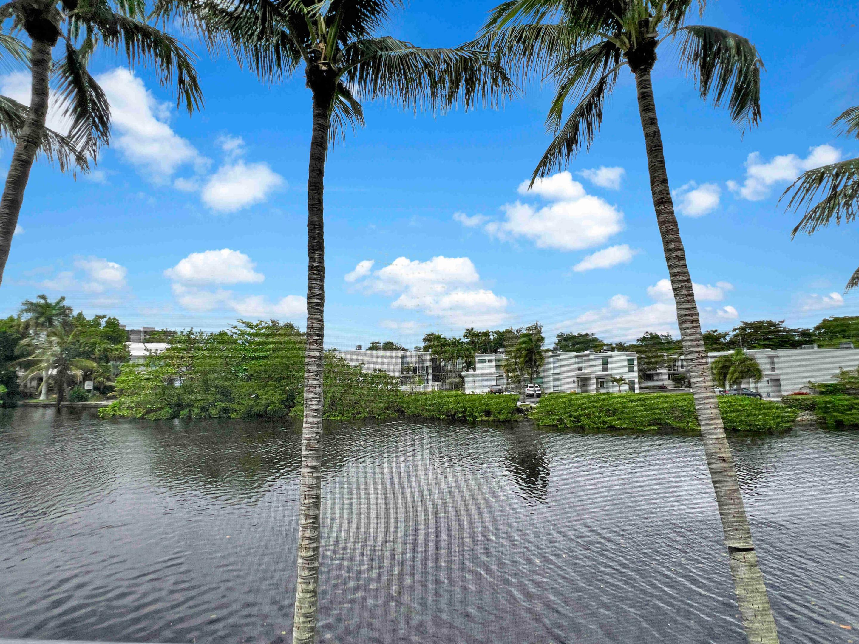 CAMELOT SHORES CONDO - Residential