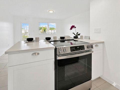 Tiny photo for 801 NE 18th Court #208, Fort Lauderdale, FL 33305 (MLS # B26013947)