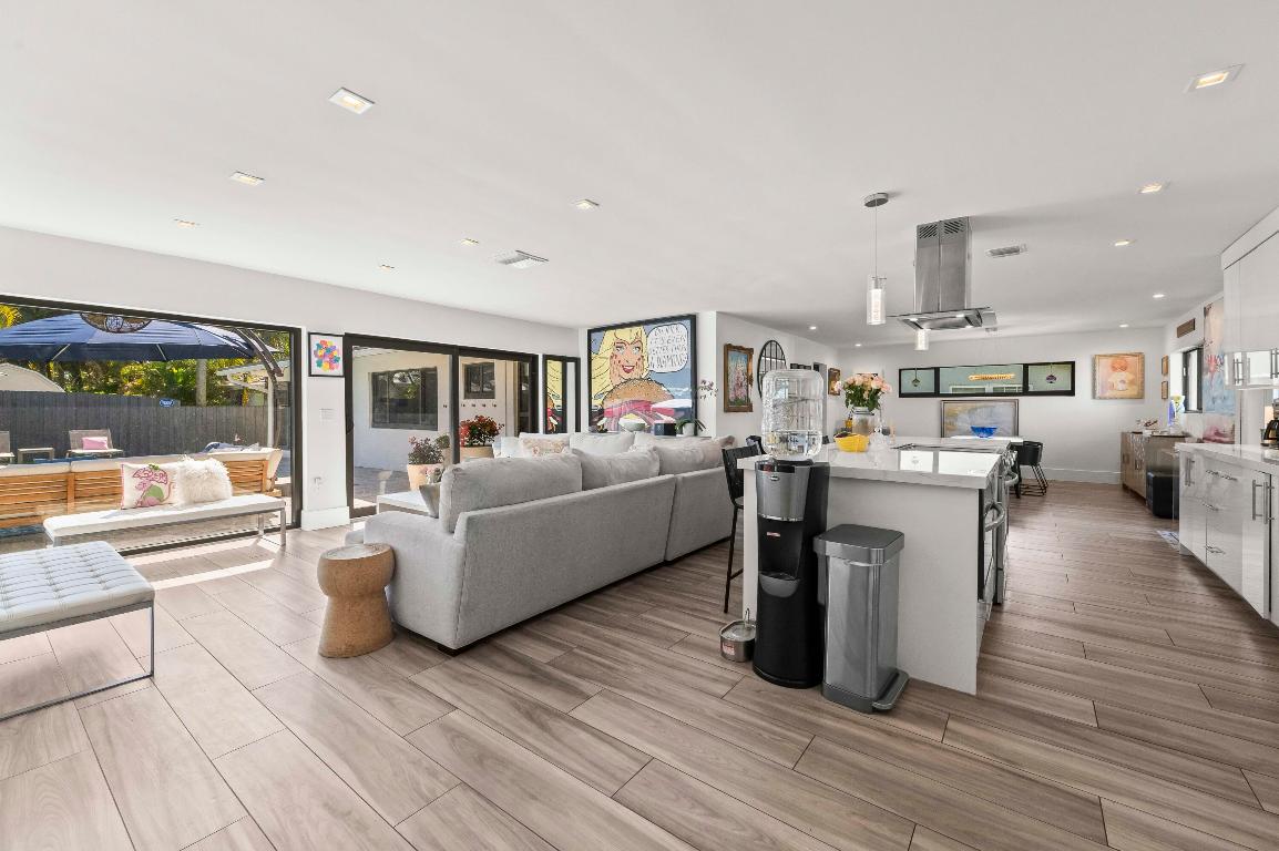 SEACREST HILLS - Residential