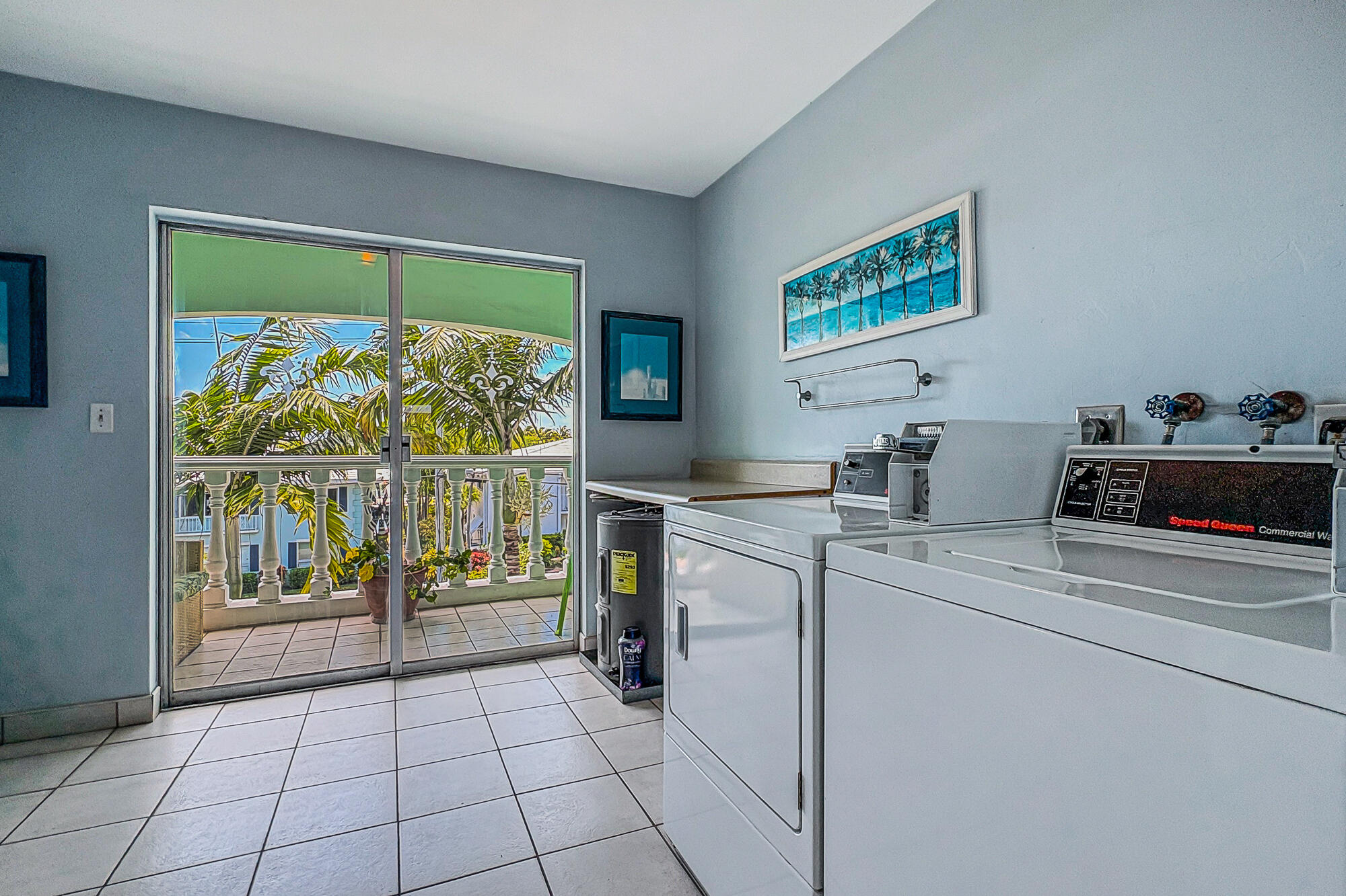 REGENCY HOUSE CO-OP - Residential