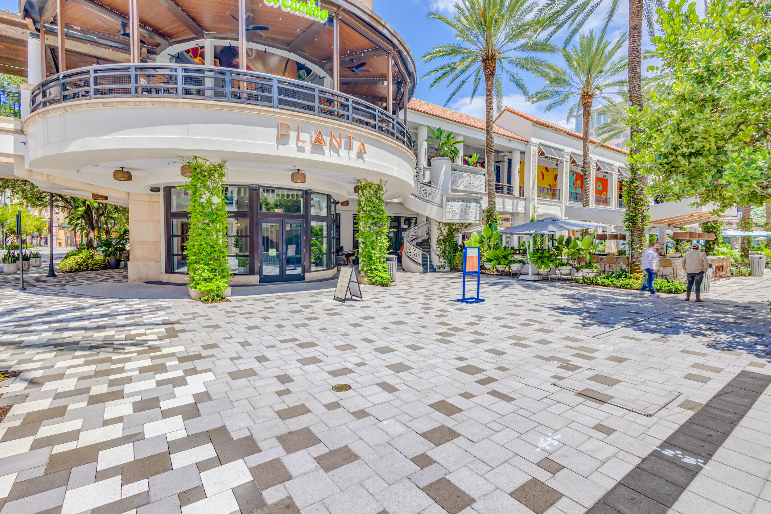 COURTYARDS IN CITYPLACE CONDO - Residential Lease