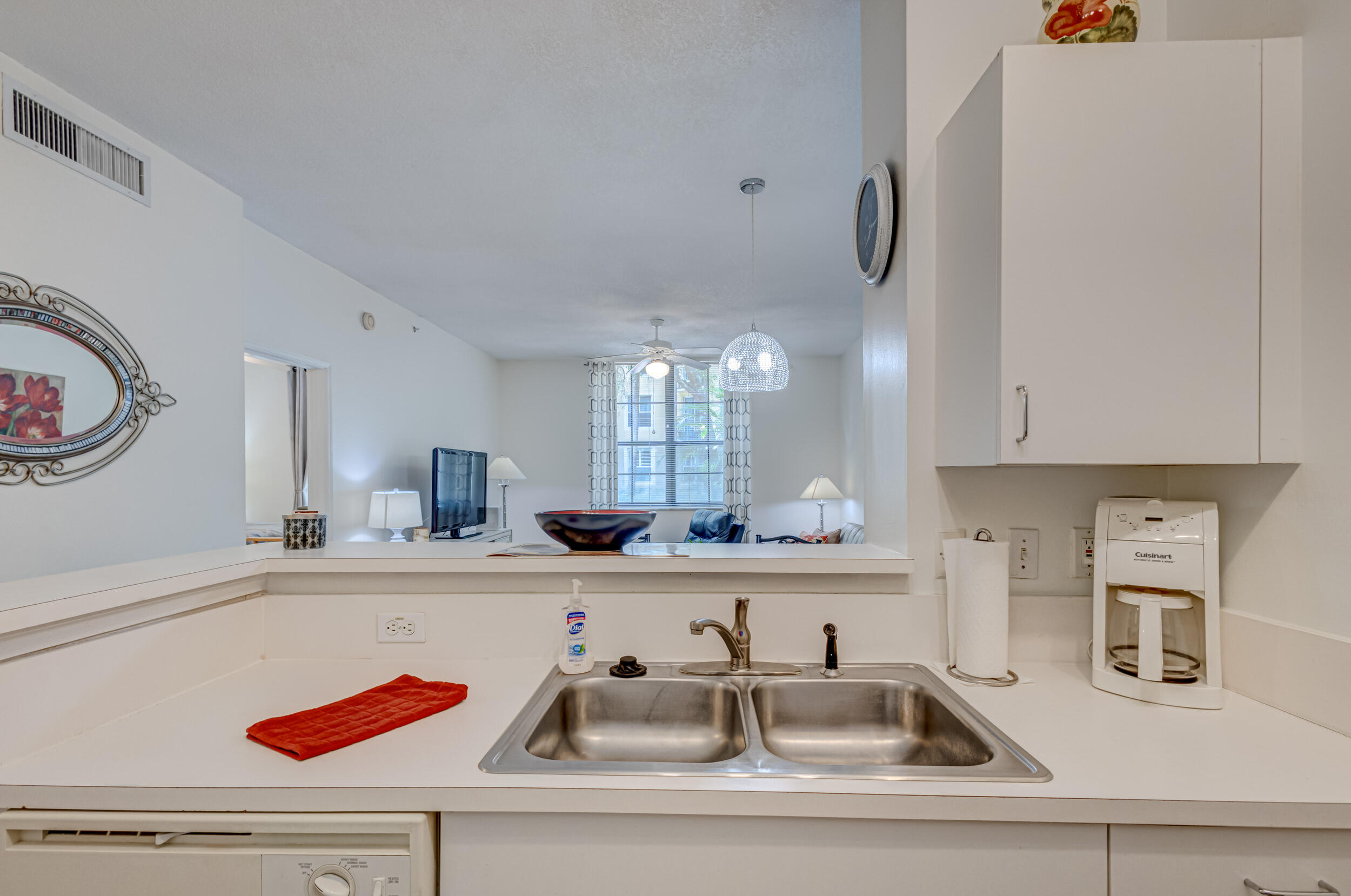 COURTYARDS IN CITYPLACE CONDO - Residential Lease